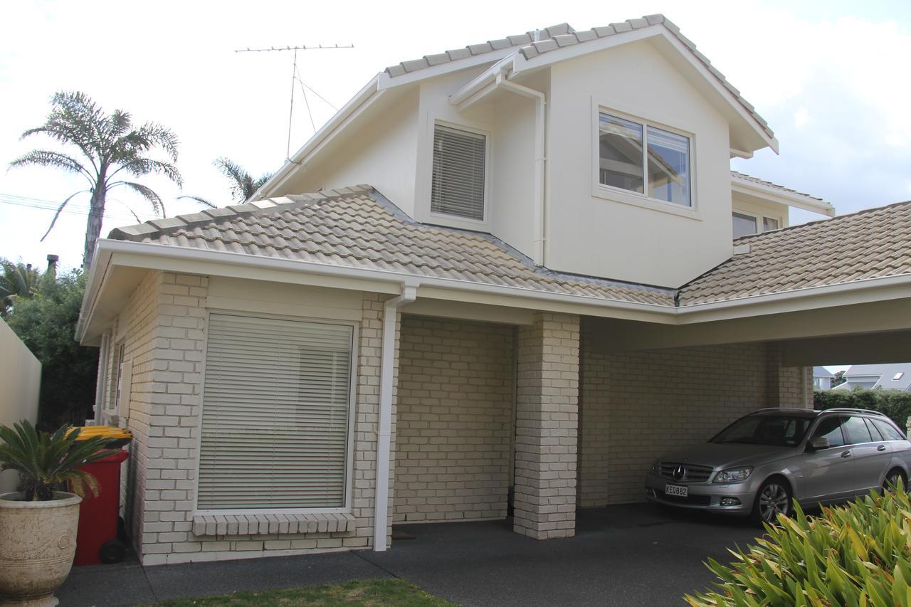 Orewa Beachfront Haven Esterno foto